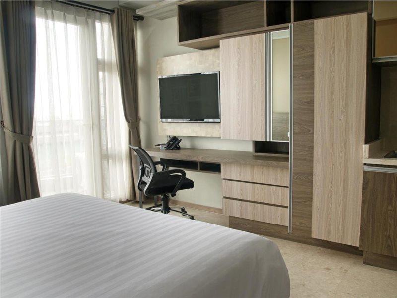 Graha Makara Suite Hotel & Residence Cikarang Eksteriør bilde