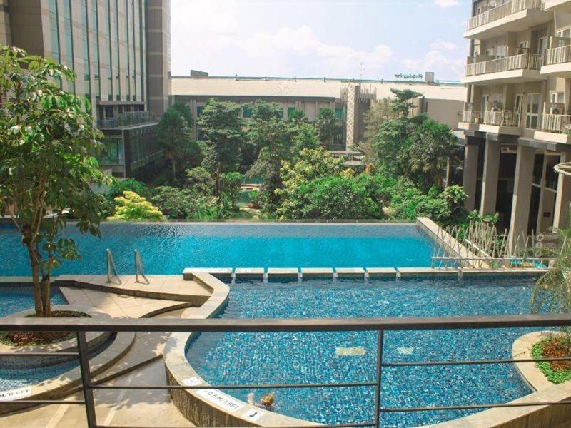 Graha Makara Suite Hotel & Residence Cikarang Eksteriør bilde